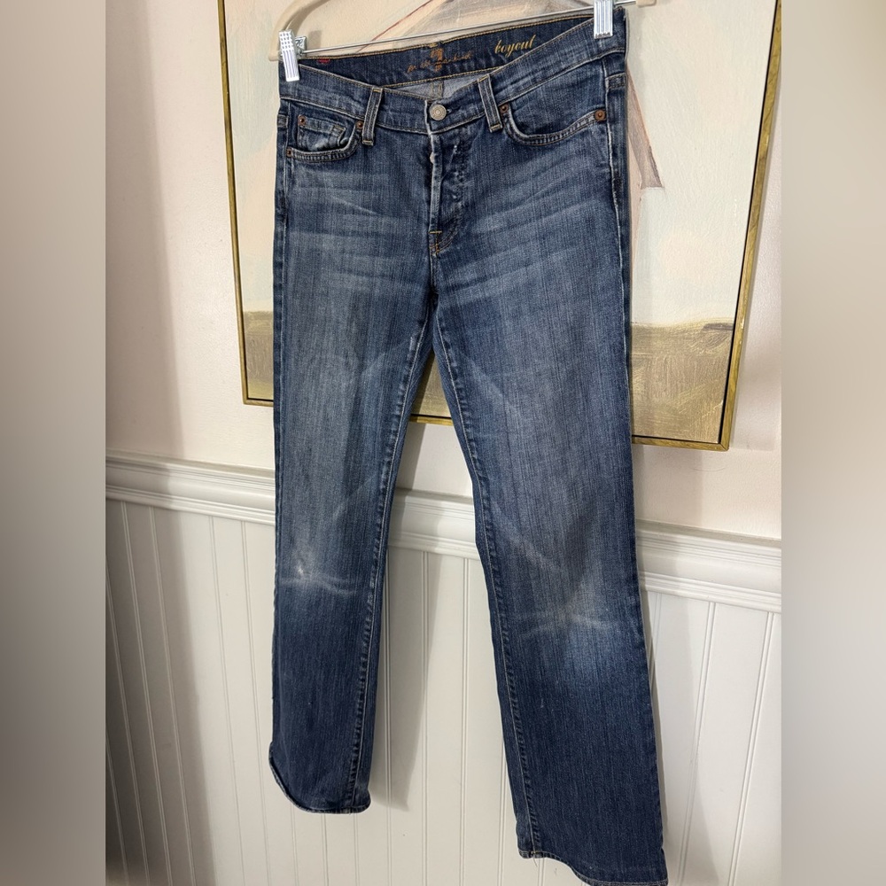 7 FOR ALL MANKIND Boycut Medium Wash Size 28 - Picture 2 of 8